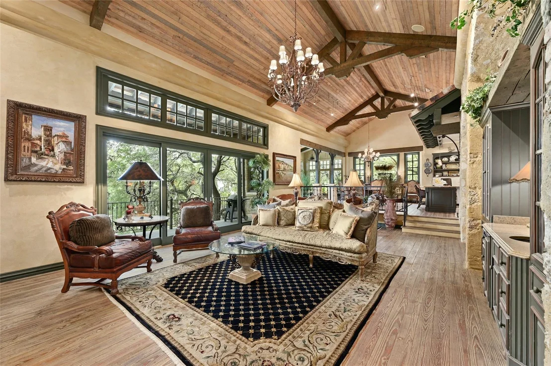 Photo of 3601 Toro Canyon RD