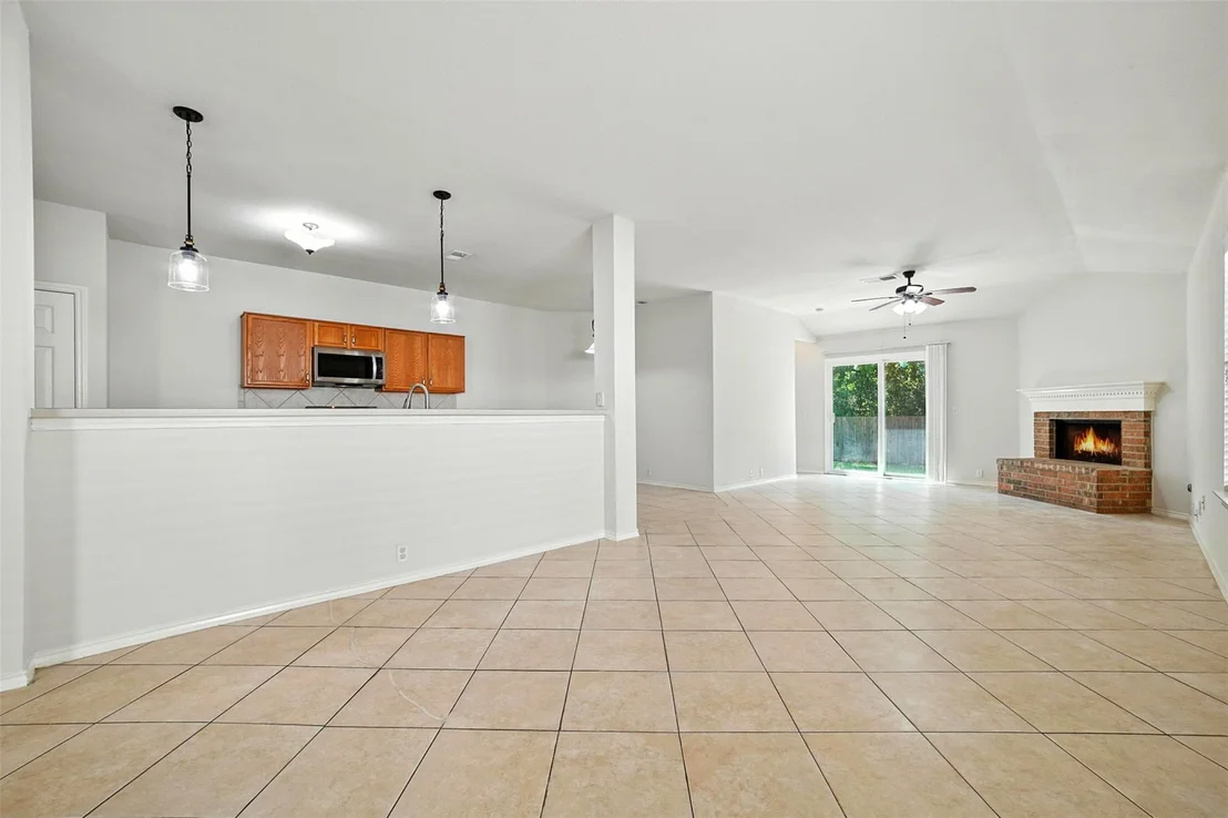 Photo of 1218 Mathias ST