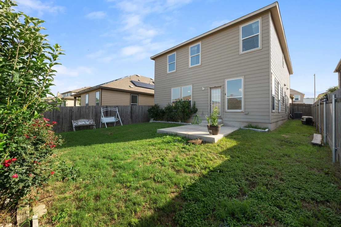Photo of 807 Screech Owl DR