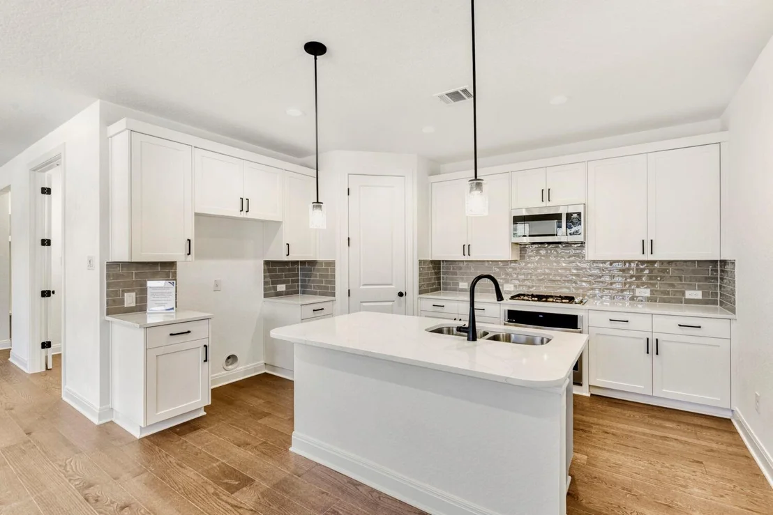 Photo of 338 Orleanian DR