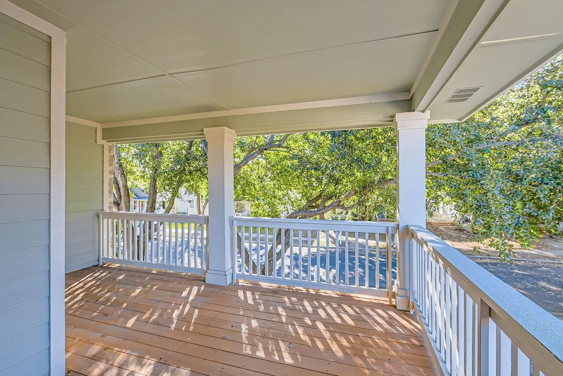 Photo of 4638 Mather