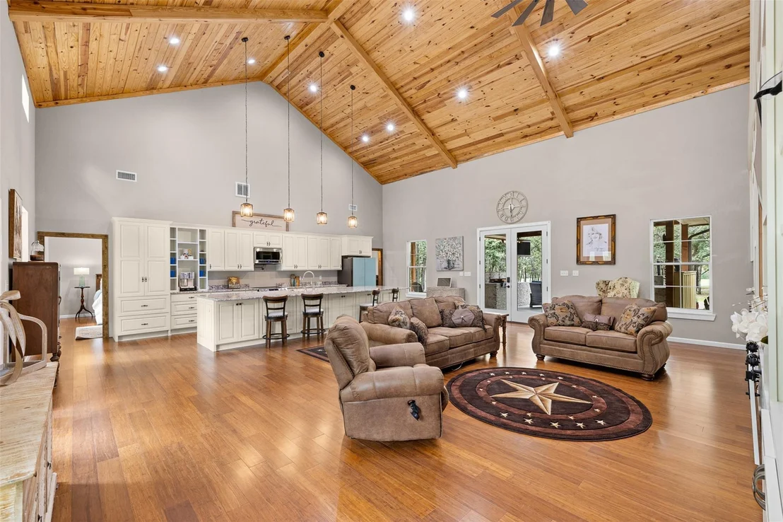 Photo of 6944 County Road 132