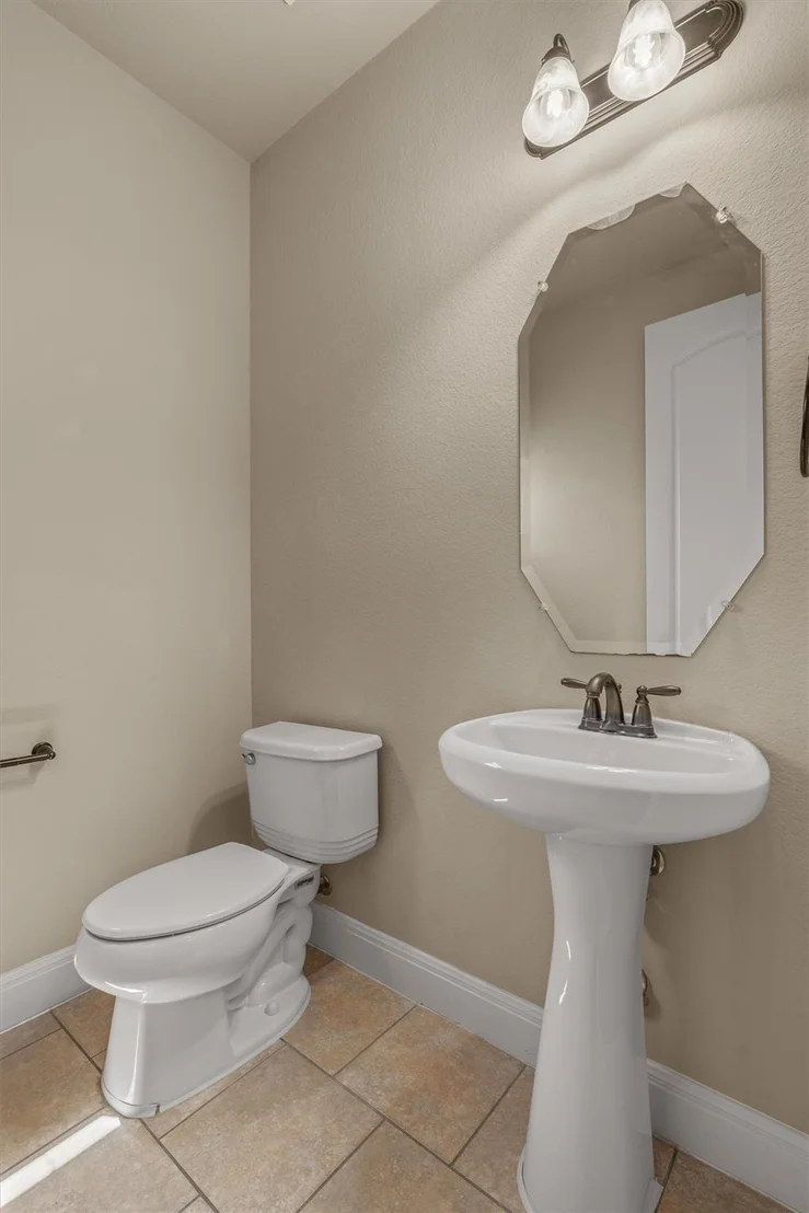 Photo of 2817 Bear Springs TRL