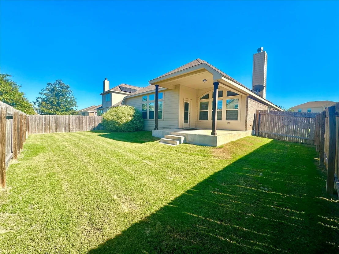 Photo of 1017 Hillrose DR