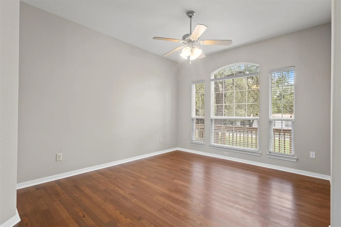Photo of 112 Mari LN