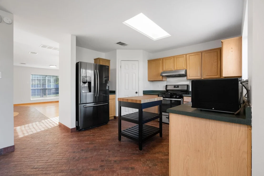 Photo of 12708 Parkland DR