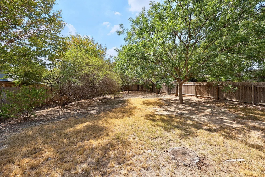 Photo of 2113 Delvin LN