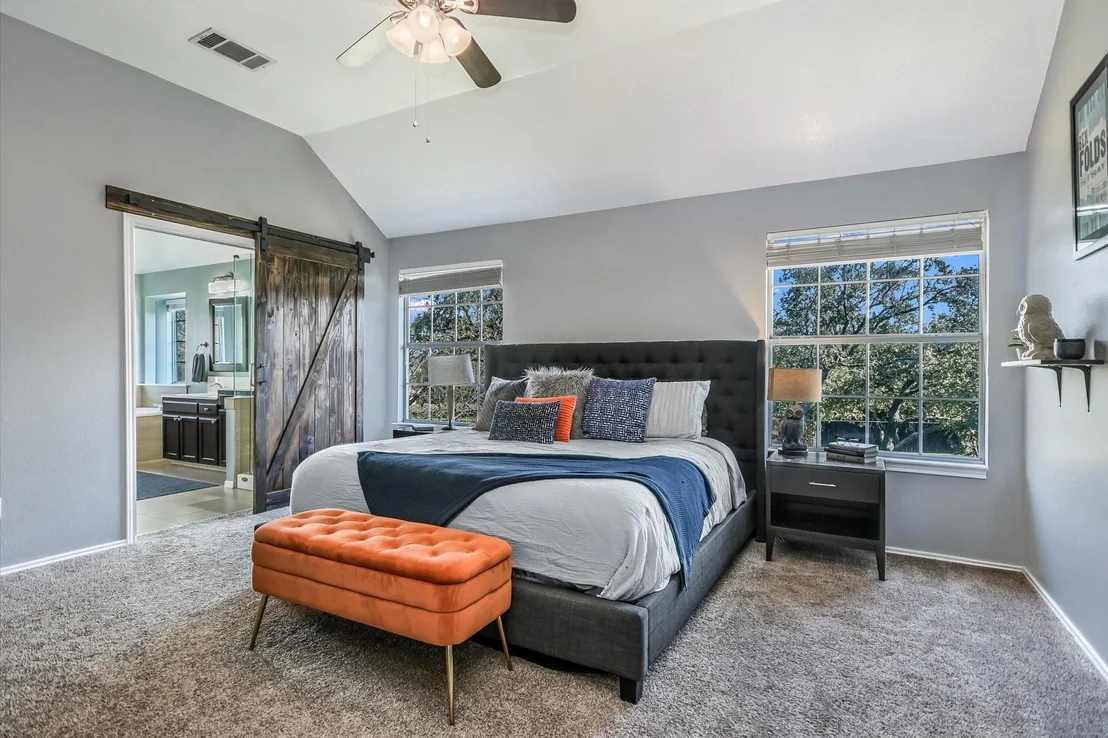 Photo of 8529 Axis DR