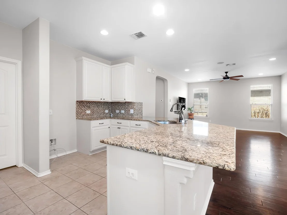 Photo of 1008 Bowline DR