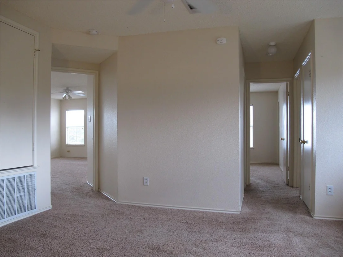 Photo of 2011 Jasper LN