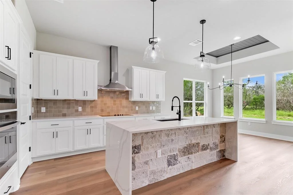 Photo of 101 Hardie DR