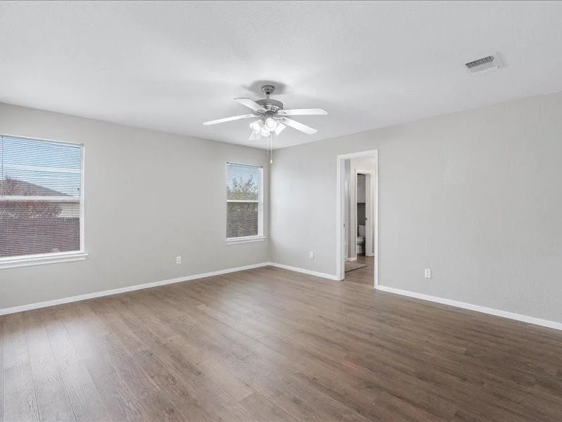 Photo of 204 Herrera TRL