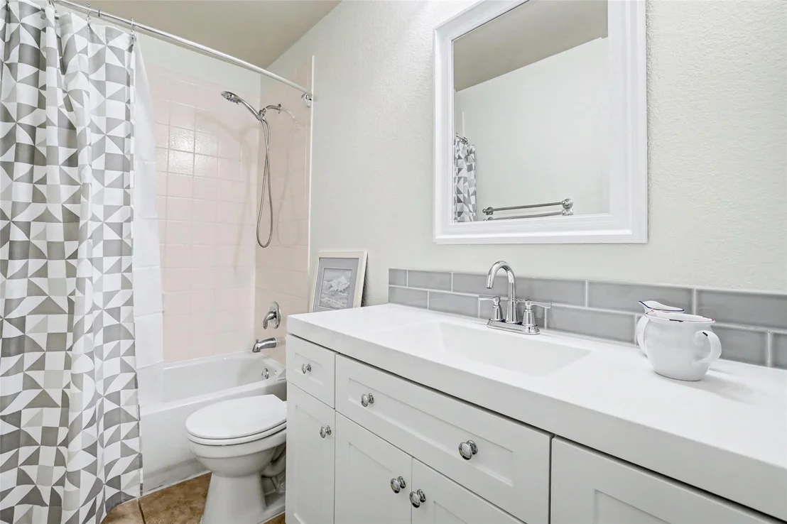 Photo of 134 Fairwood DR