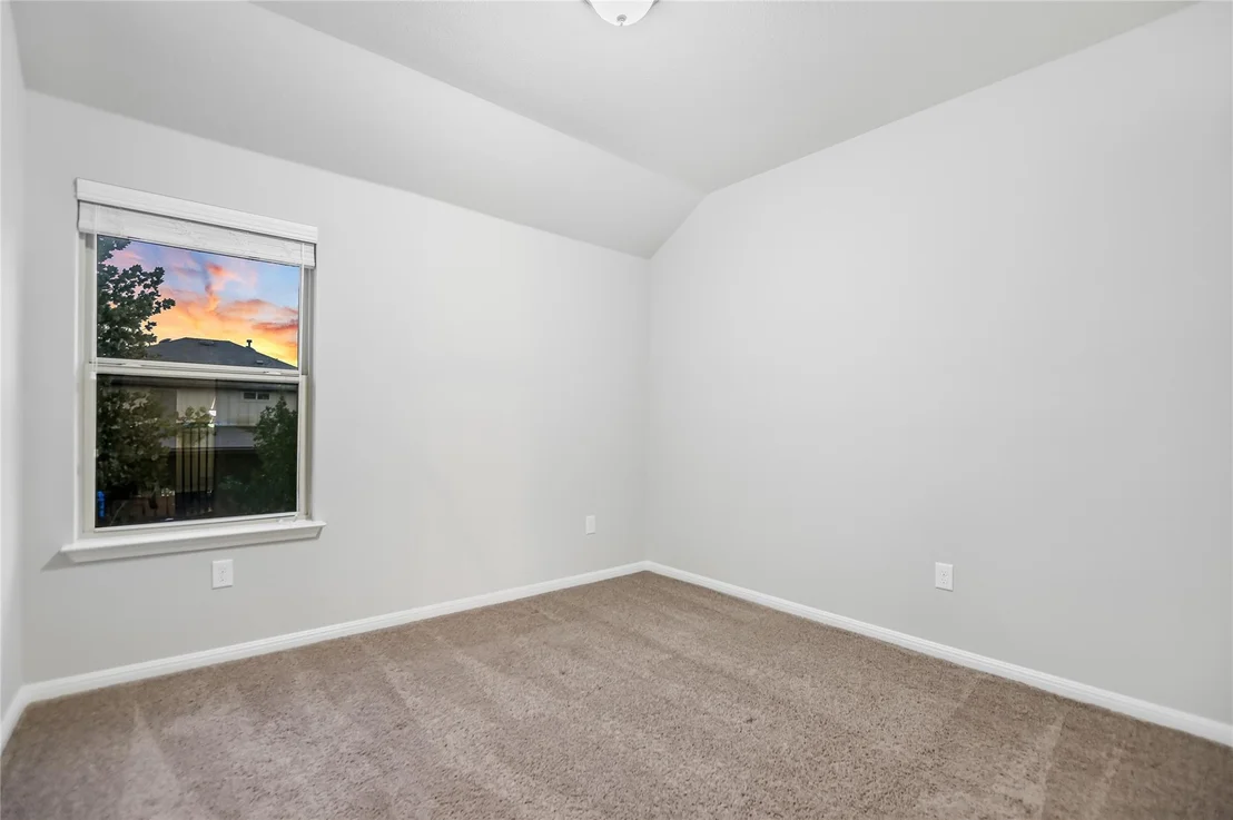 Photo of 1913 Gabrielles WAY