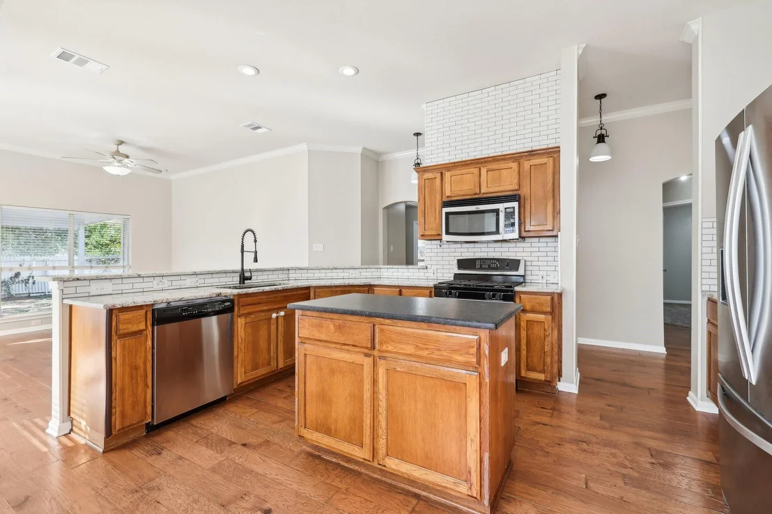 Photo of 127 Hickory LN