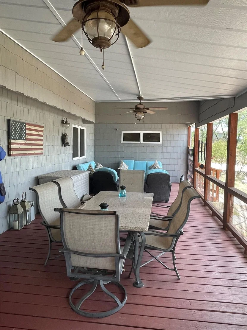 Photo of 138 Suzann LN