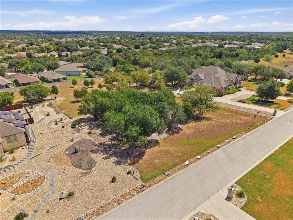 Photo of 232 Standing Oak DR