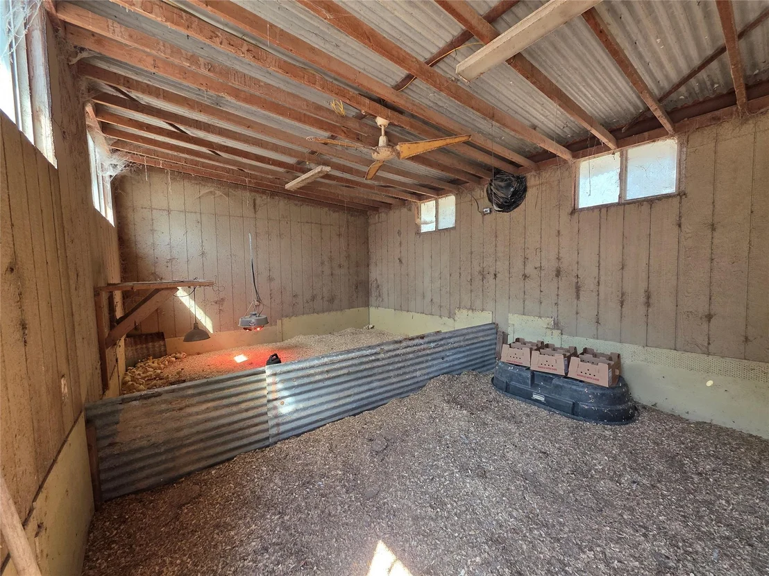 Photo of 376 Jones RD