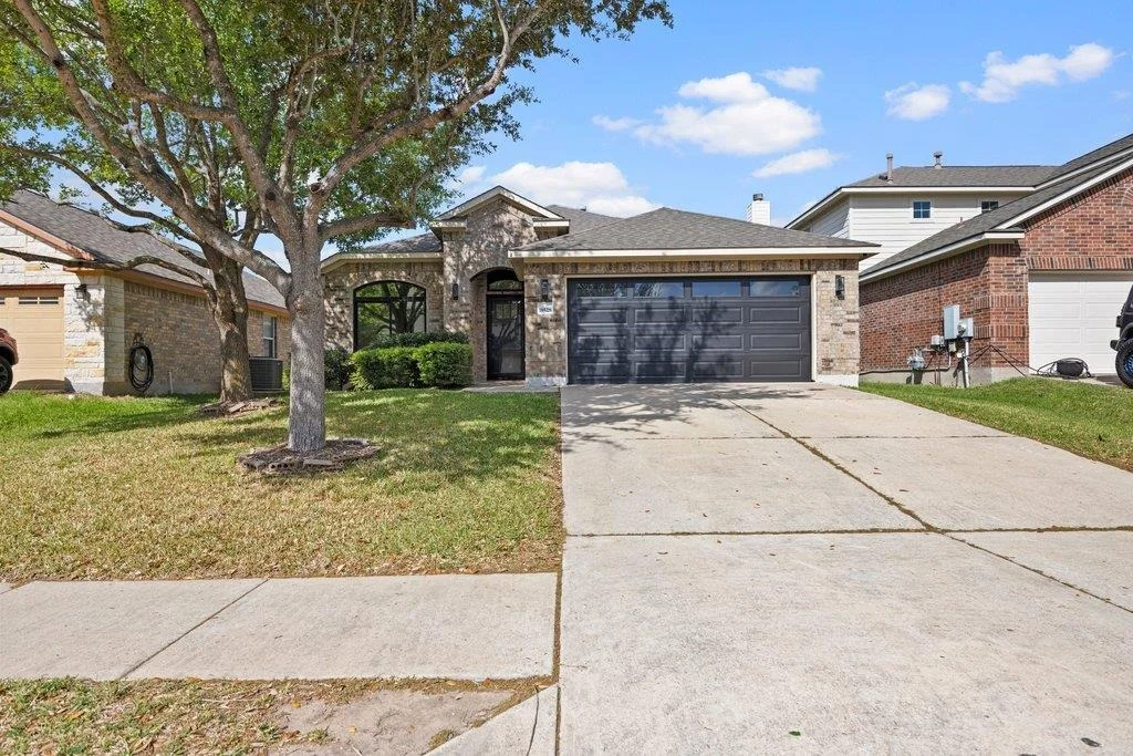 Photo of 18528 Blue Pond DR