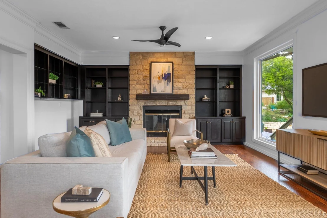 Photo of 4703 Hickory HOLW