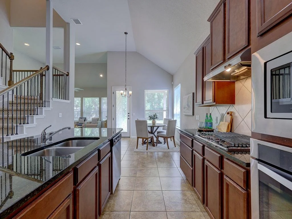 Photo of 520 Acadia BND