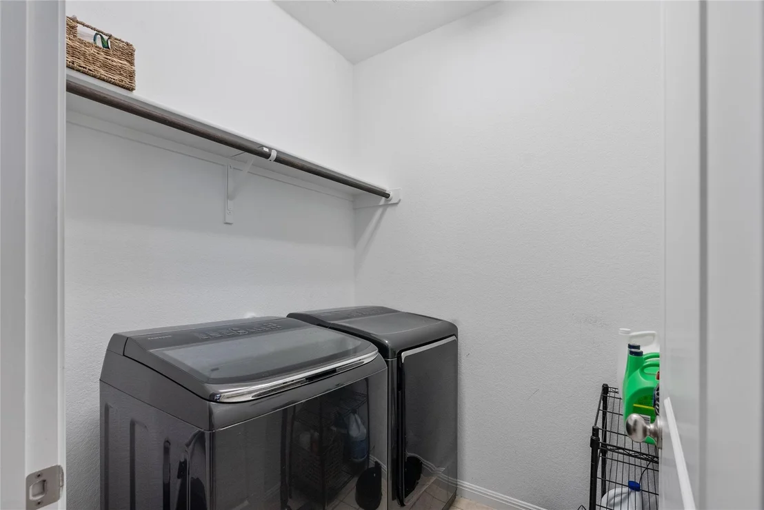 Photo of 19405 Colgin DR