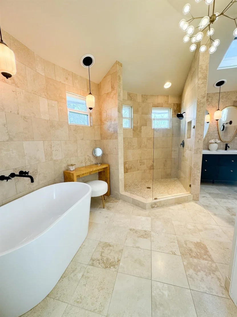 Photo of 4100 Love Bird LN