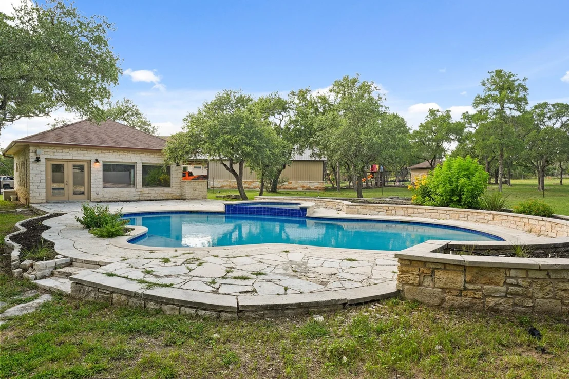 Photo of 176 Logan Ranch RD