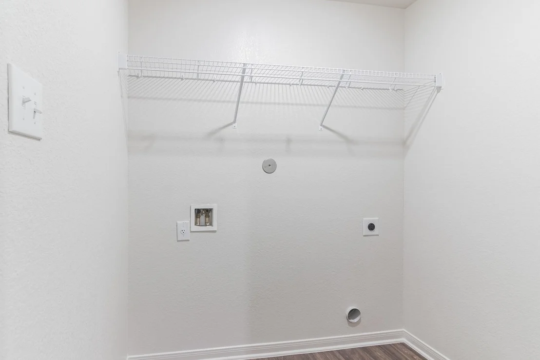 Photo of 112 Allington CIR