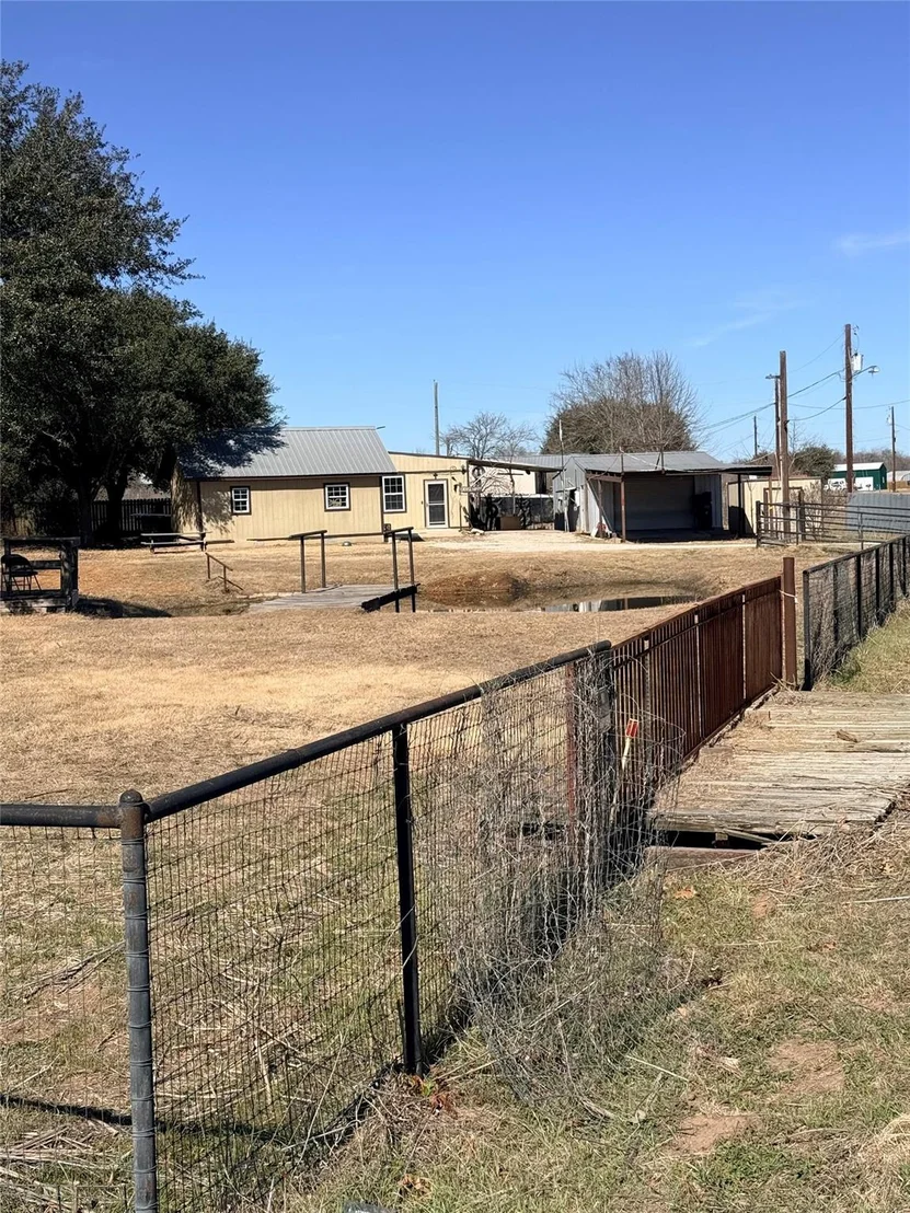 Photo of 151 County Road 311