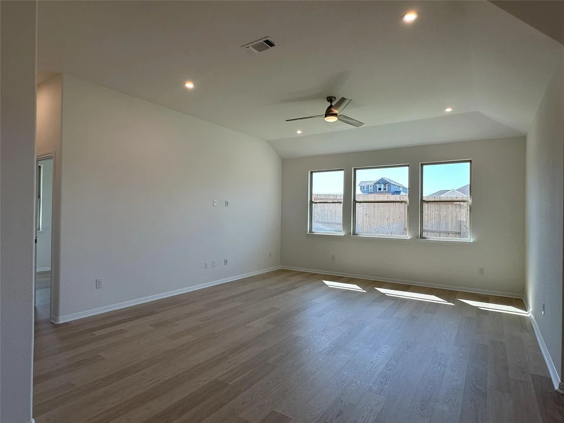 Photo of 192 Dogvane CIR