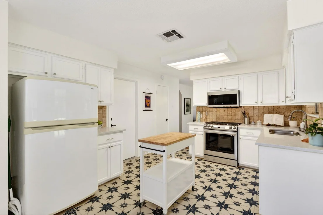 Photo of 1407 Black Cherry DR