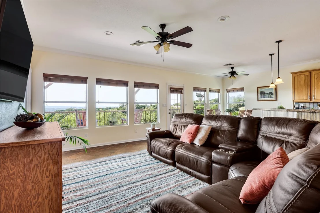 Photo of 5200 Arrowhead DR