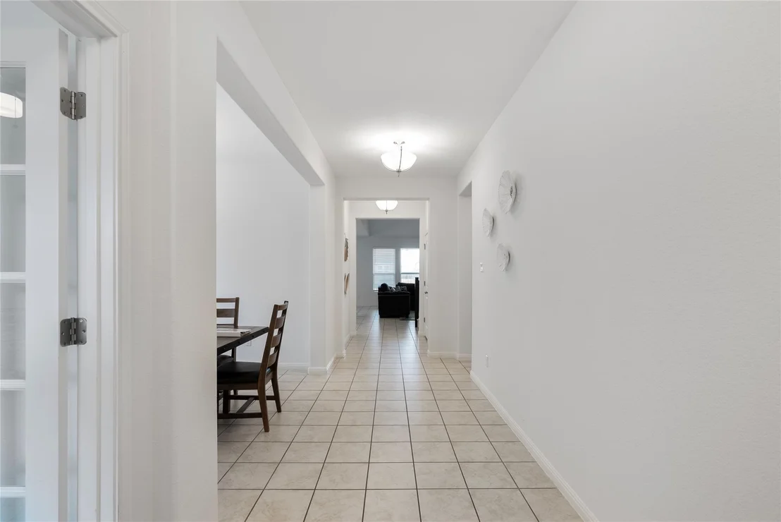 Photo of 19405 Colgin DR