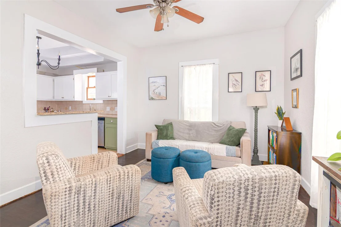 Photo of 204 Prim Rose ST