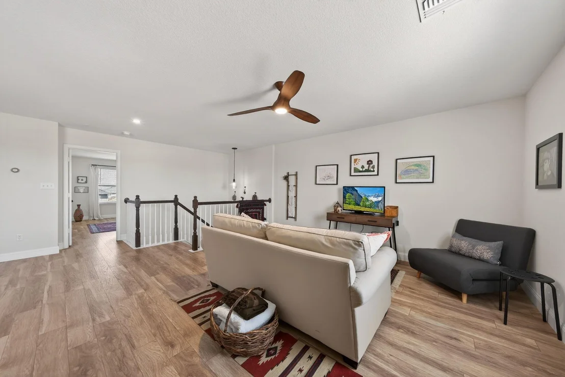Photo of 613 Whitman Ave