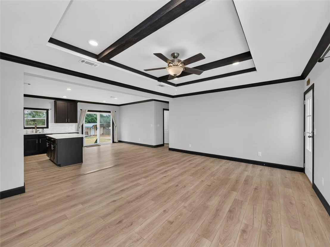 Photo of 1106 Hi Line DR