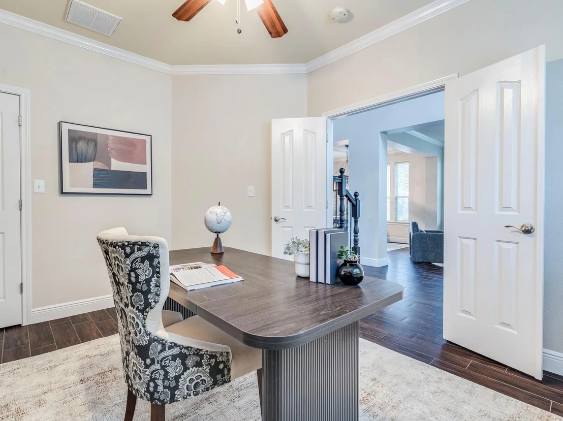 Photo of 1301 Horseback HOLW