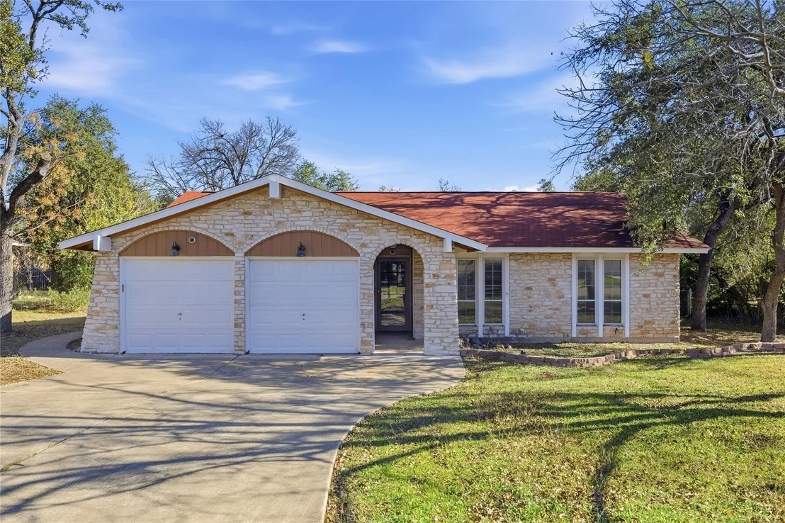 Photo of 2204 N Celia DR