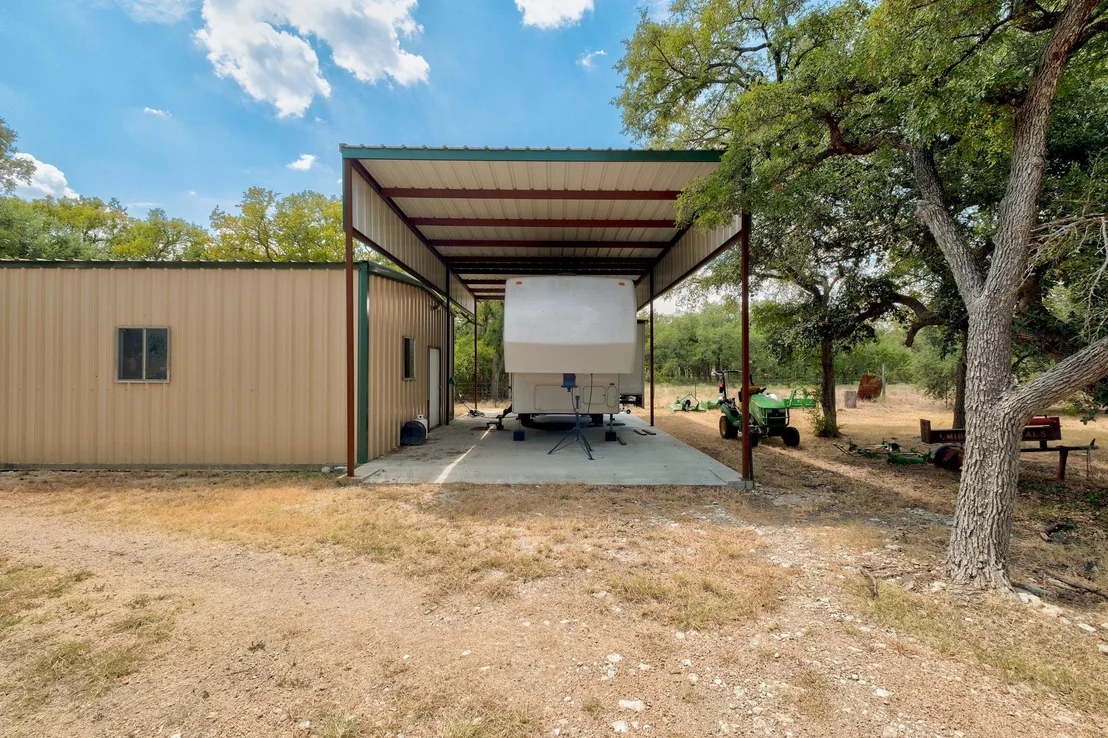 Photo of 1200 County Road 233
