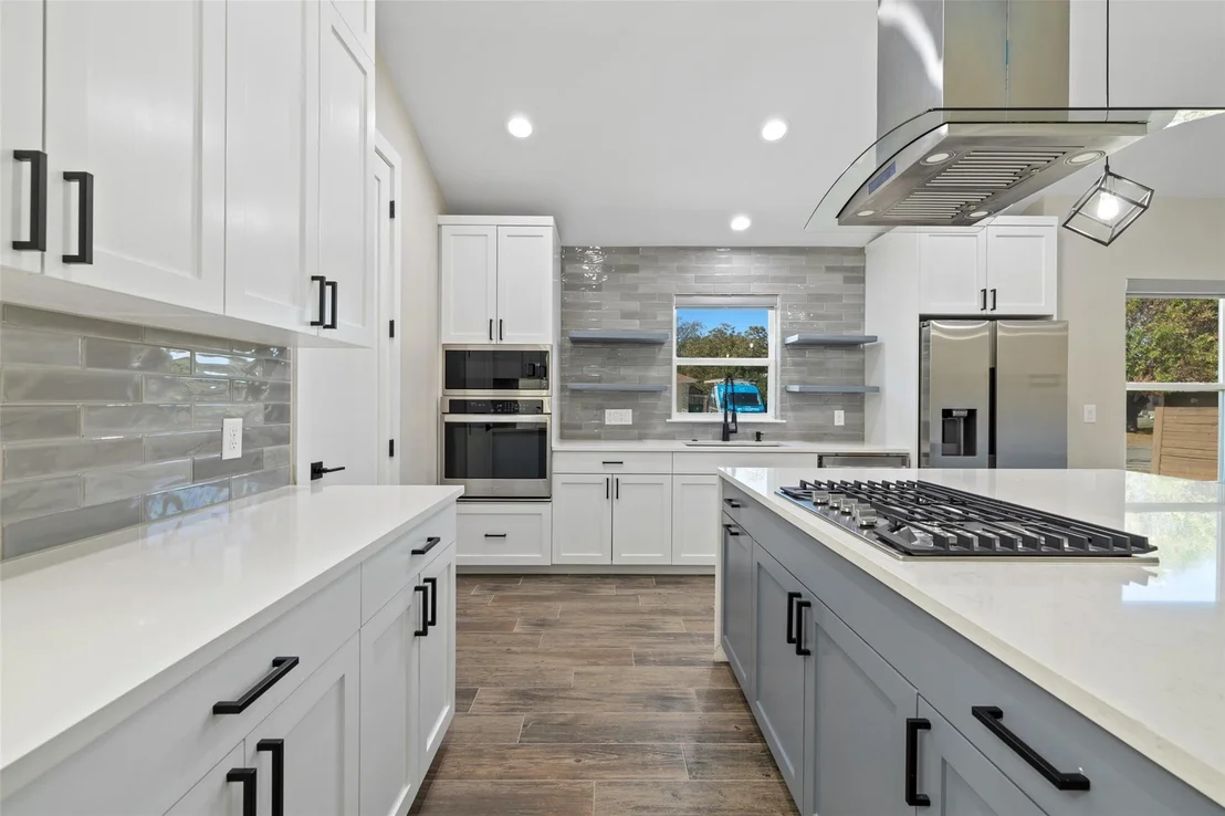 Photo of 704 Poe CIR