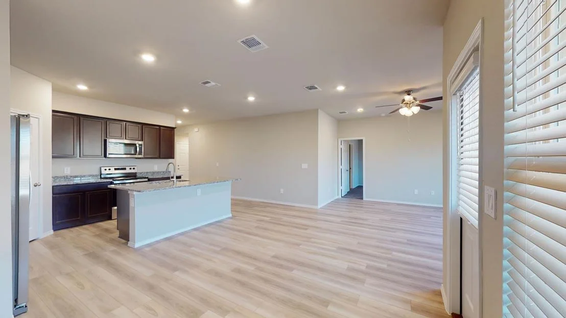 Photo of 575 Hector LOOP