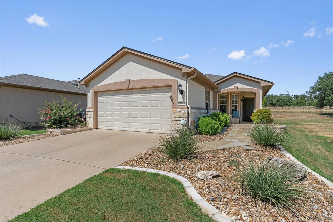 Photo of 533 Salt Creek LN