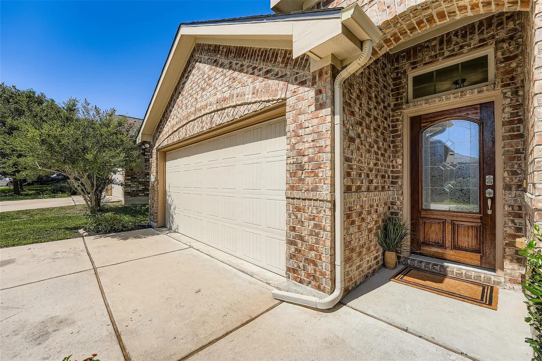 Photo of 409 Briar Park DR