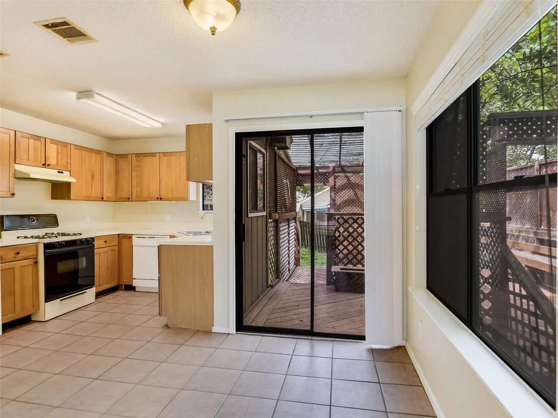 Photo of 2309 Dowd LN