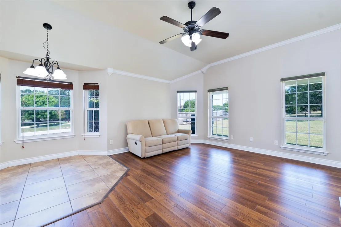Photo of 1114 County Road 3371