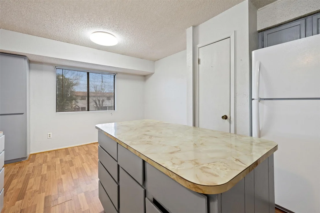 Photo of 2303 Carolyn DR