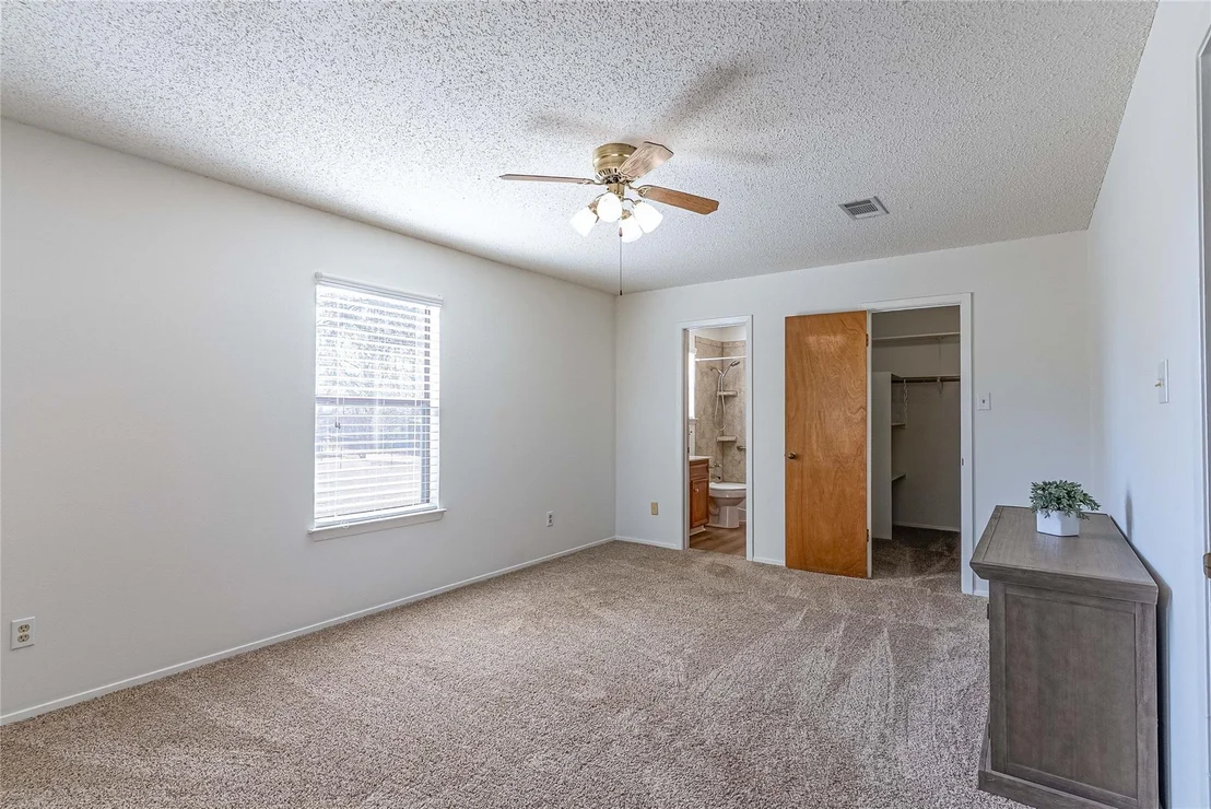Photo of 830 Live Oak TRL