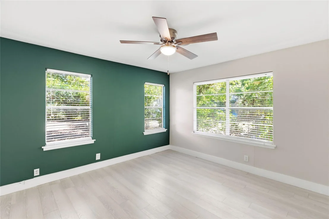Photo of 3206 Goodwin Ave