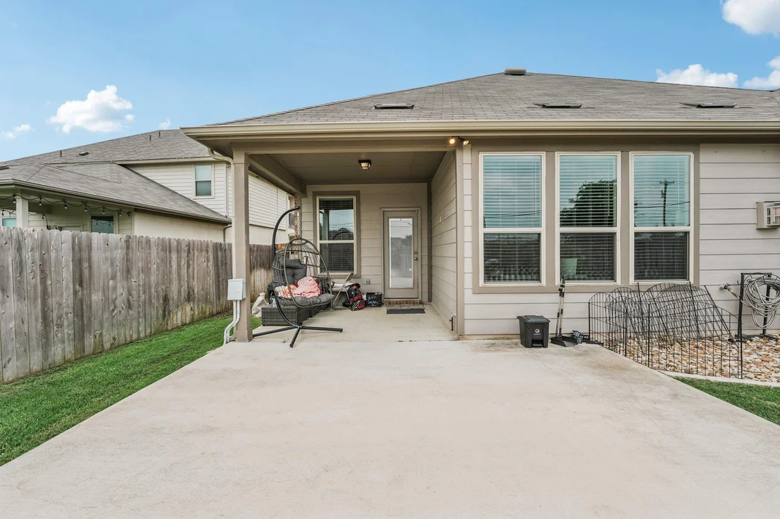 Photo of 5404 Anaheim Ave